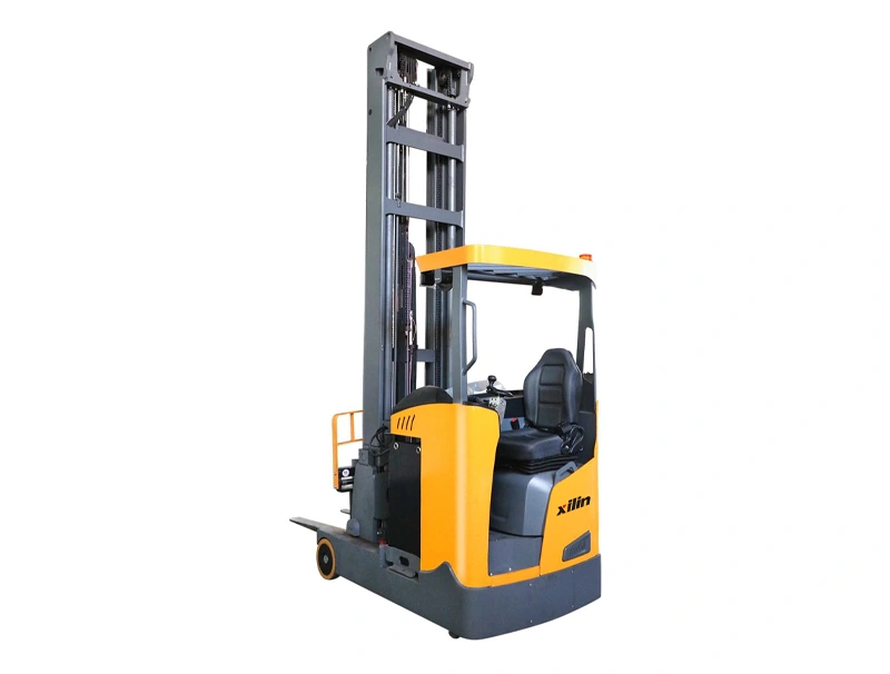 CQD16-DNA elektrikli reach truck yan görünüm